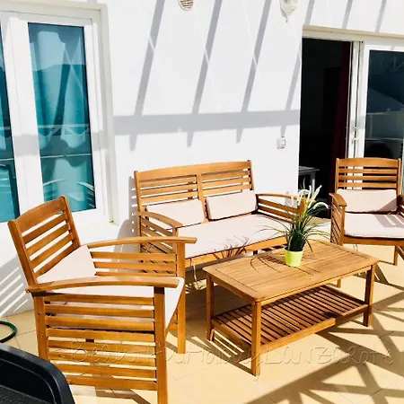 Apartament Mariposa With Pool,200m From The Beach